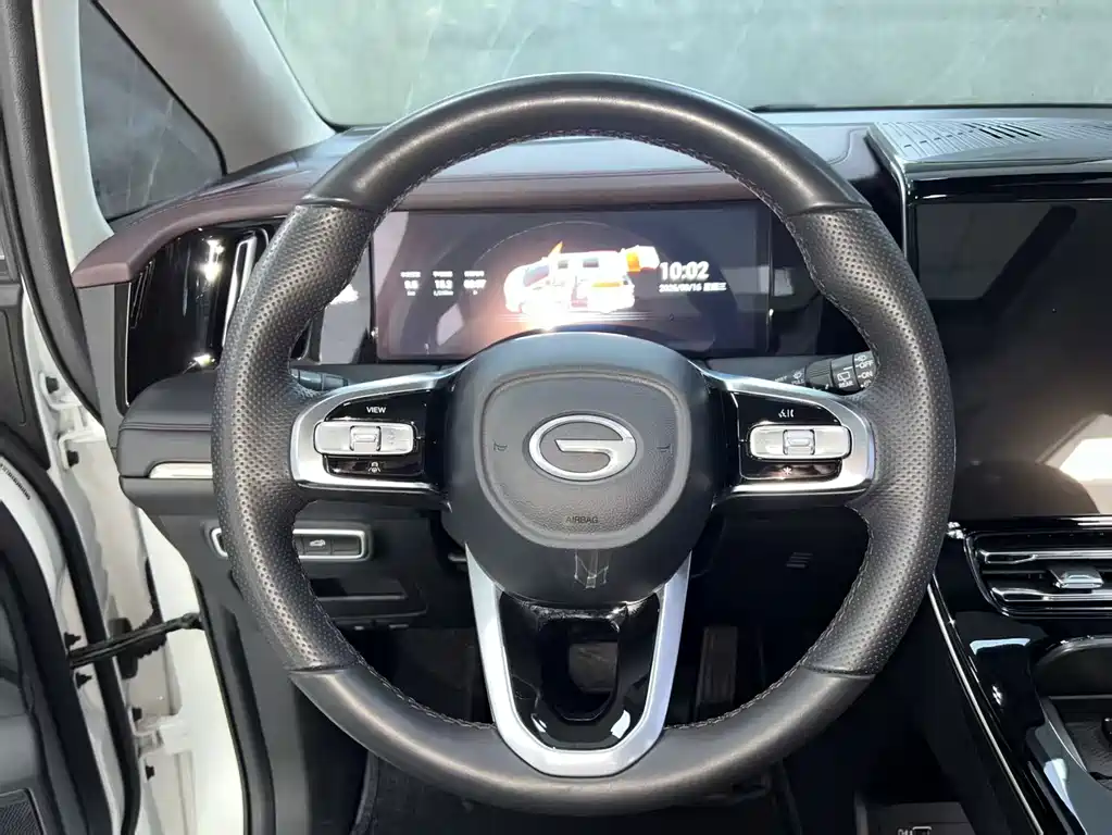 GAC Motor Trumpchi M8 — фото 19
