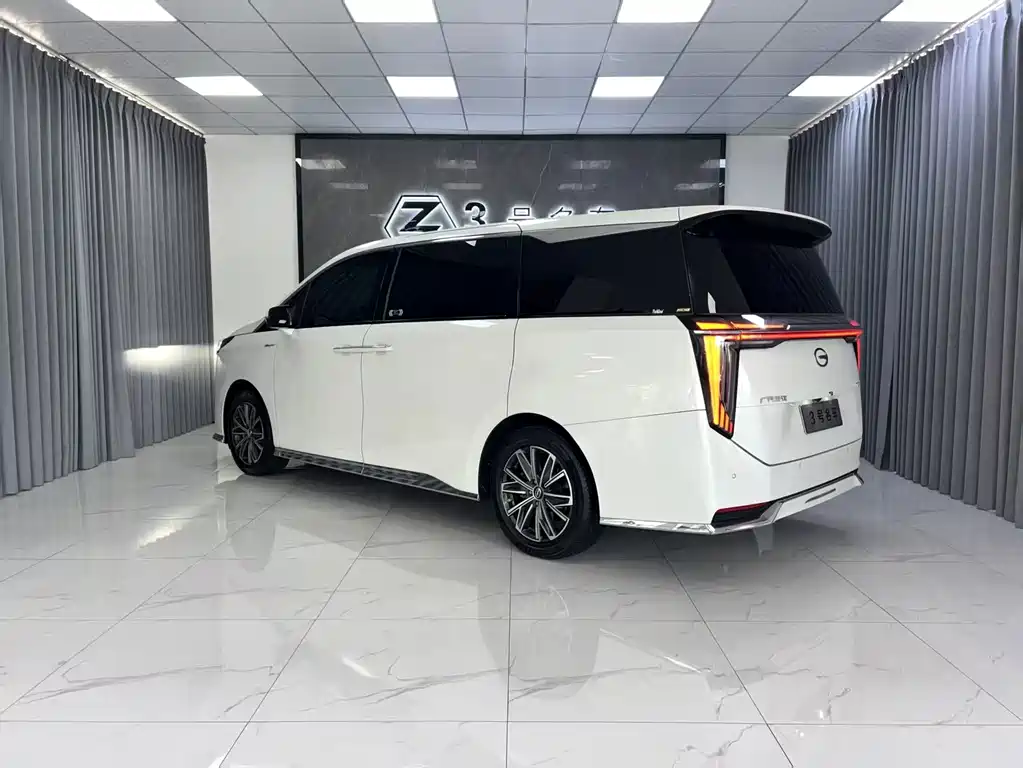 GAC Motor Trumpchi M8 — фото 5
