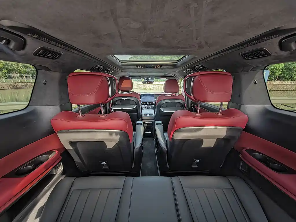 GAC Motor Trumpchi M8 — фото 9