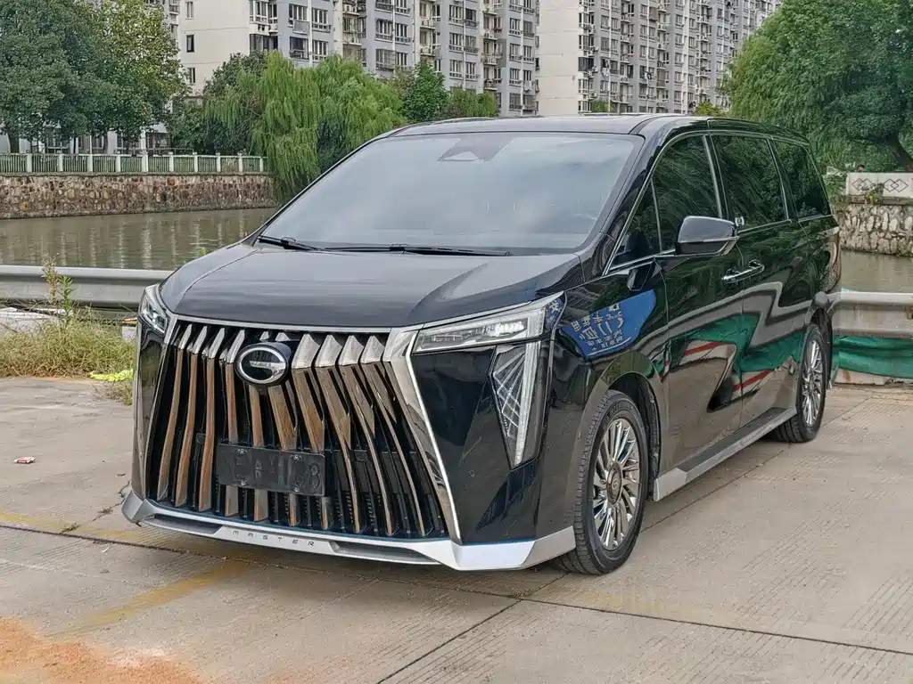 GAC Motor Trumpchi M8