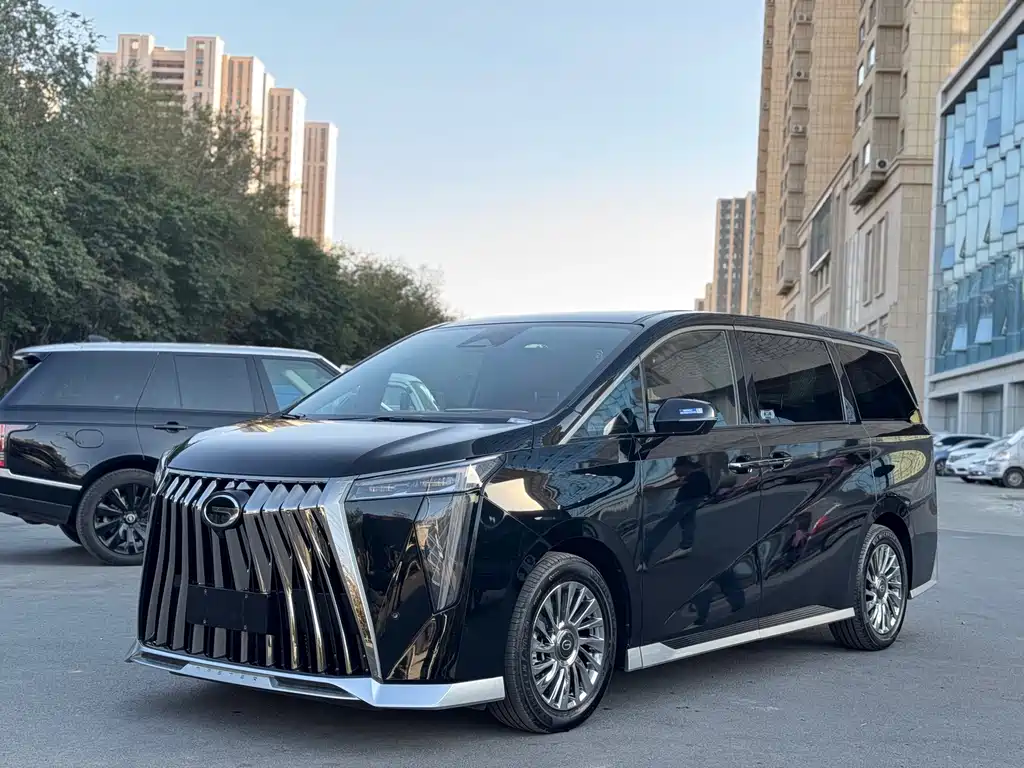 GAC Motor Trumpchi M8