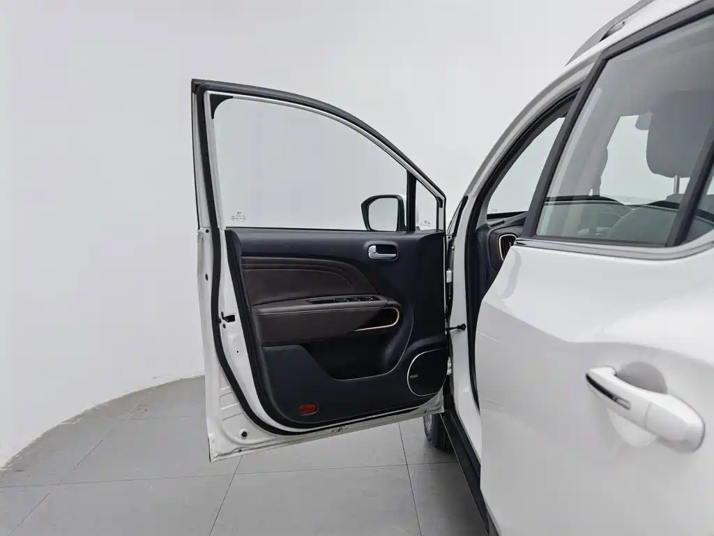GAC Motor Trumpchi GS3 — фото 8