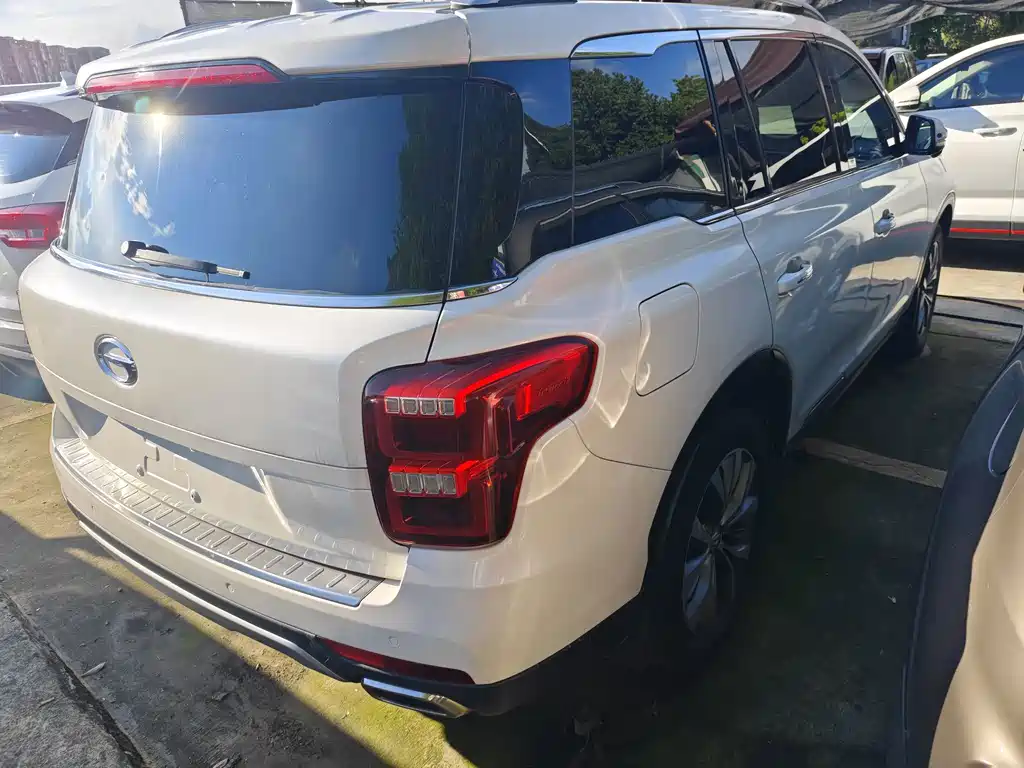 GAC Motor Trumpchi GS8 — фото 17