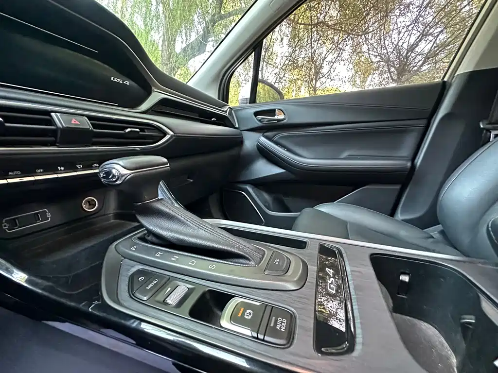 GAC Motor Trumpchi GS4 — фото 11