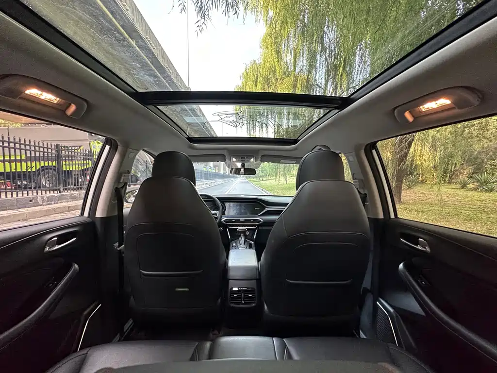 GAC Motor Trumpchi GS4 — фото 10