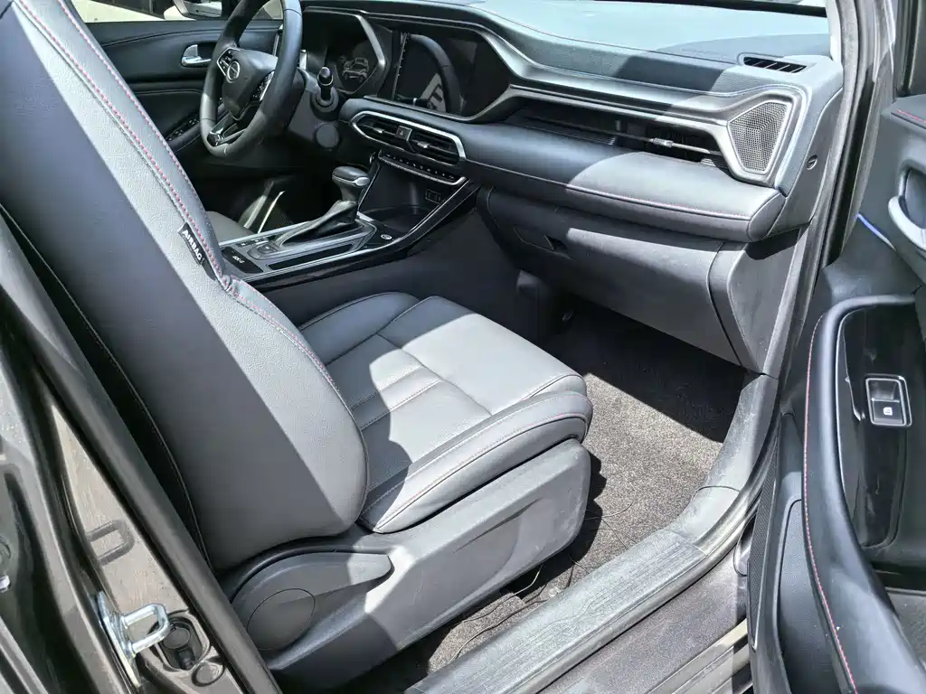 GAC Motor Trumpchi GS4 — фото 12