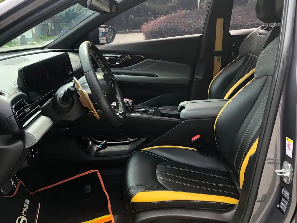 GAC Motor Shadow Leopard — фото 9