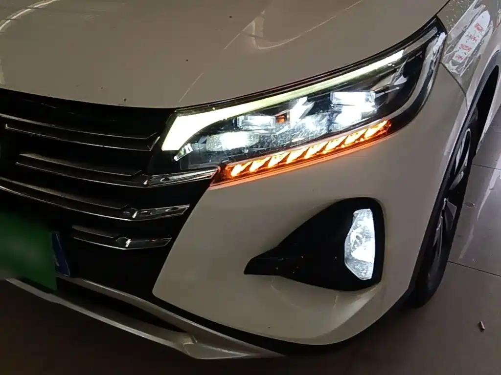 GAC Motor Trumpchi GS4 — фото 24
