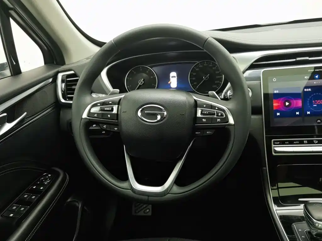 GAC Motor Trumpchi GS5 — фото 11
