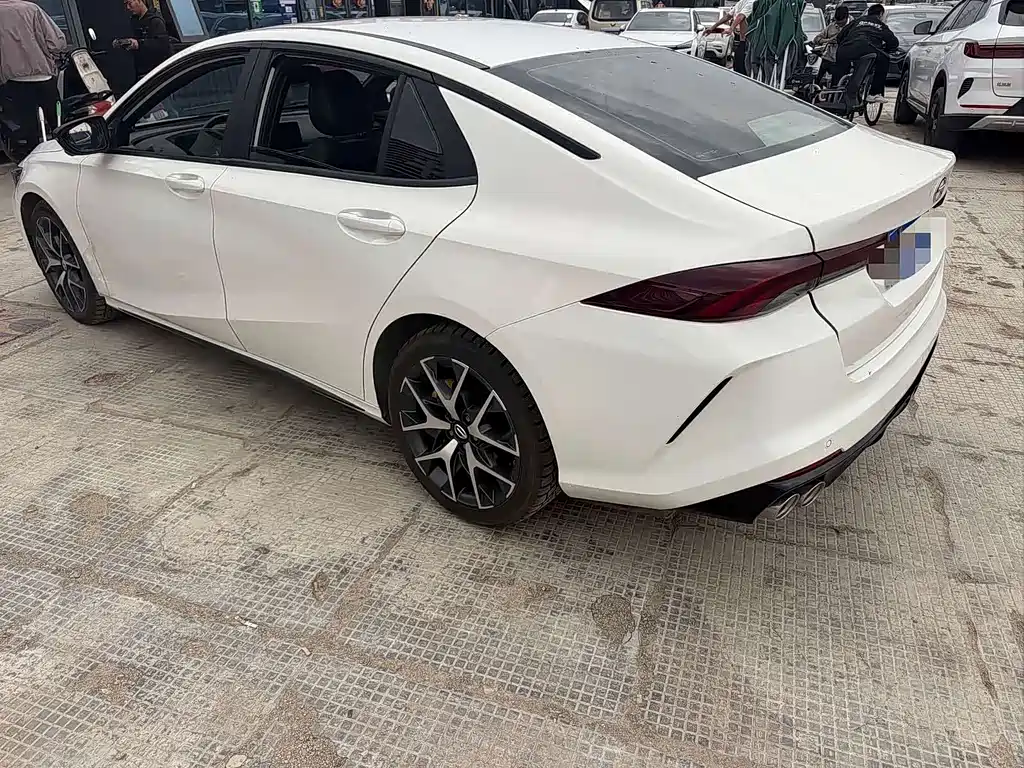 GAC Motor Shadow Leopard — фото 6