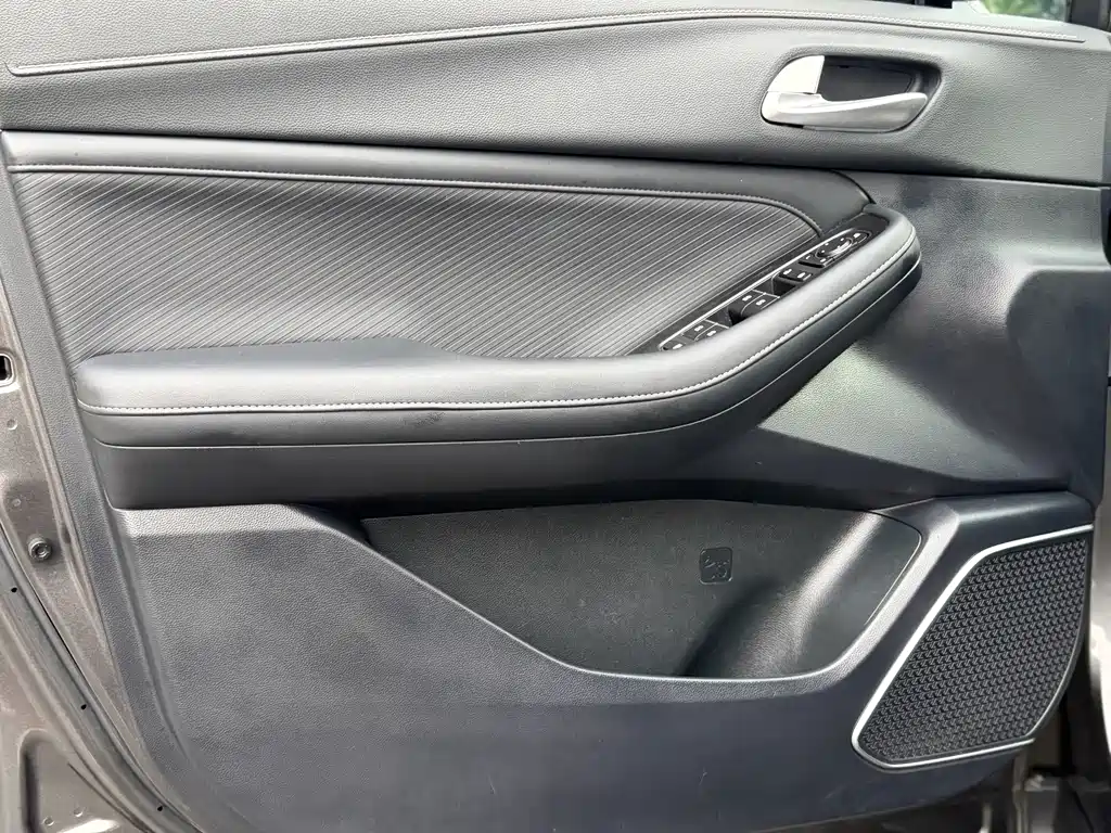 GAC Motor Trumpchi GS4 — фото 11