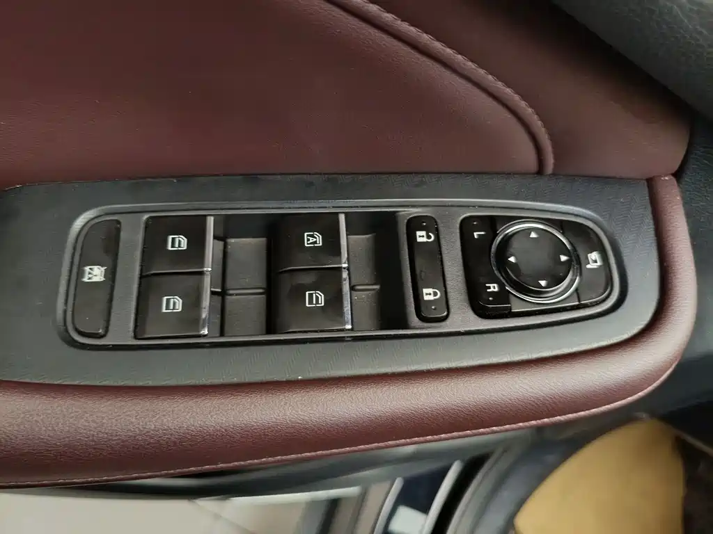 GAC Motor Trumpchi GS4 — фото 9