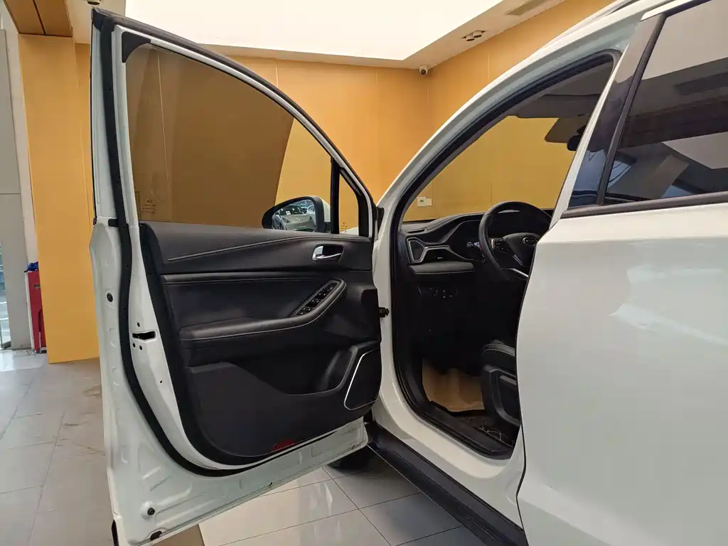 GAC Motor Trumpchi GS4 — фото 7