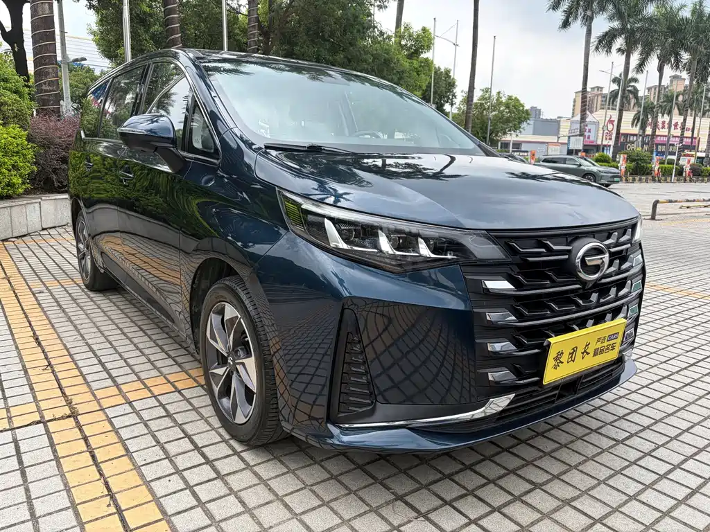 GAC Motor Trumpchi M6 — фото 3