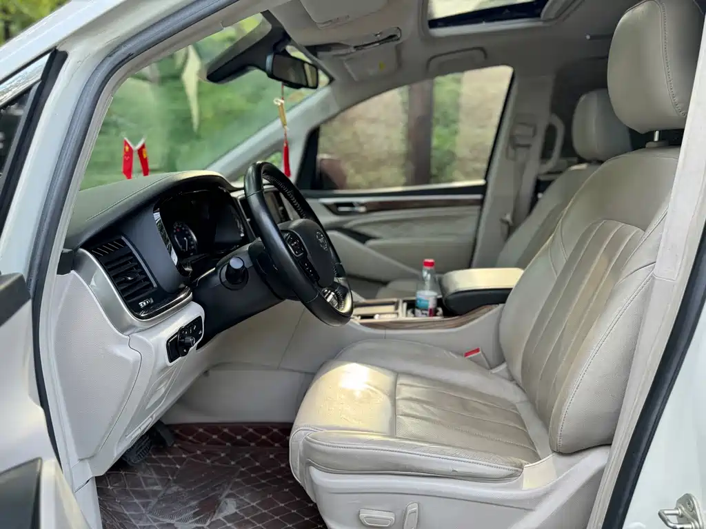 GAC Motor Trumpchi M8 — фото 8