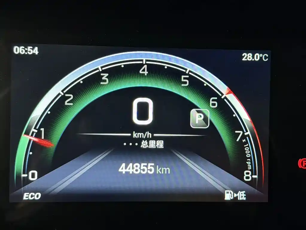 GAC Motor Trumpchi M6 — фото 9