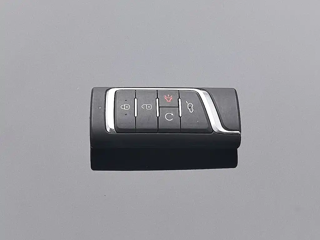 GAC Motor Trumpchi GS8 — фото 19