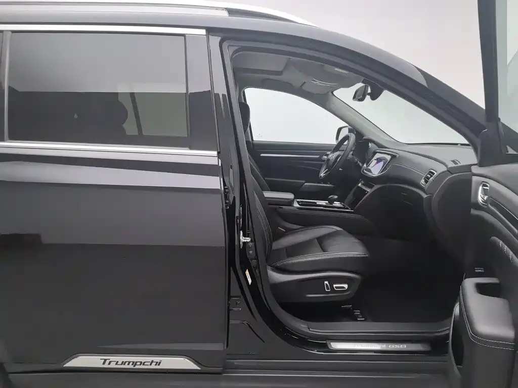 GAC Motor Trumpchi GS8 — фото 23
