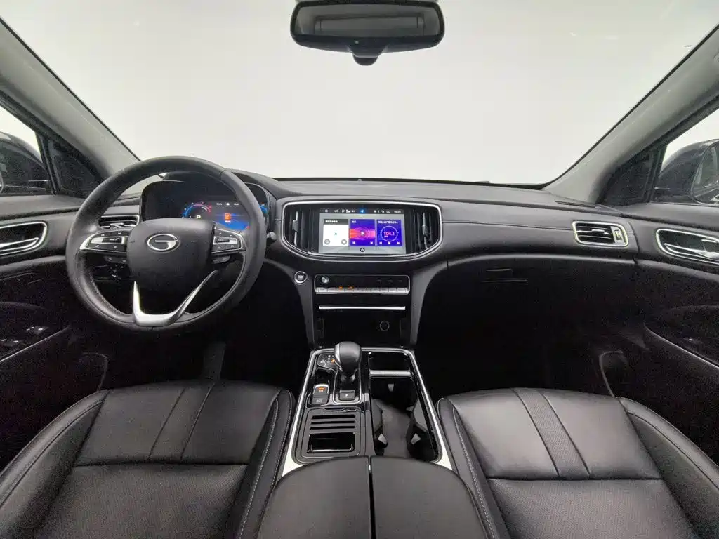 GAC Motor Trumpchi GS8 — фото 5