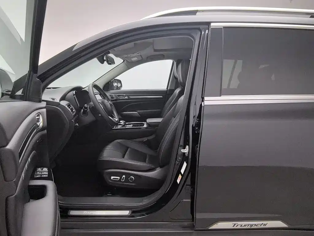 GAC Motor Trumpchi GS8 — фото 10