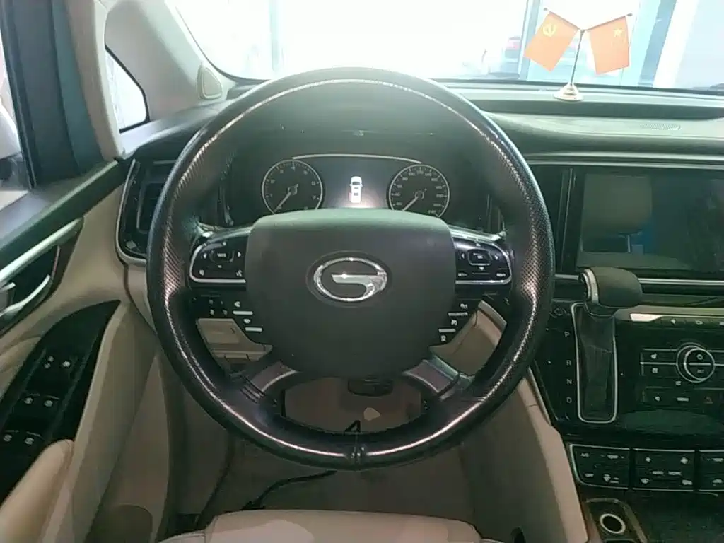 GAC Motor Trumpchi M8 — фото 11