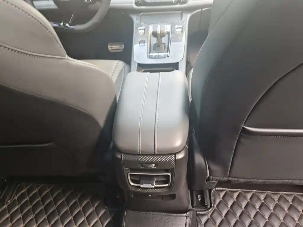 GAC Motor Shadow Leopard — фото 9