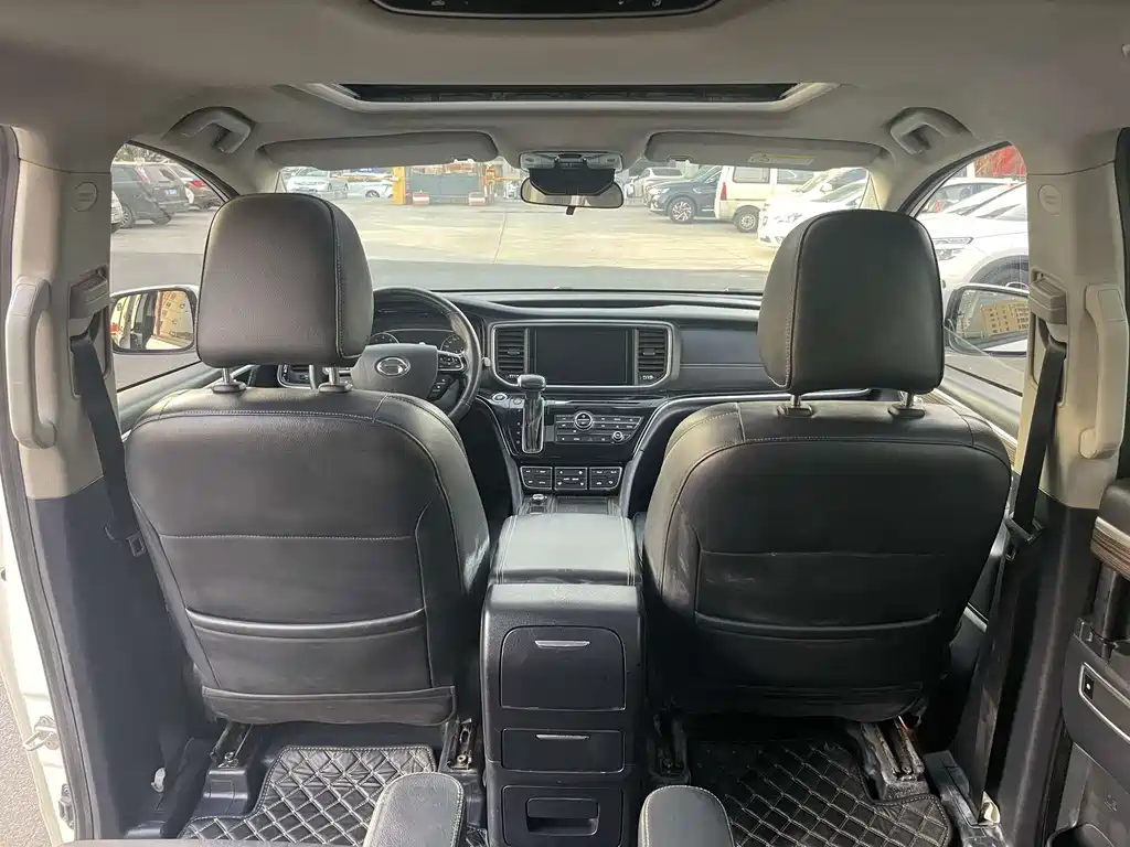 GAC Motor Trumpchi M8 — фото 11