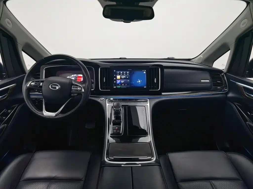 GAC Motor Trumpchi M8 — фото 5