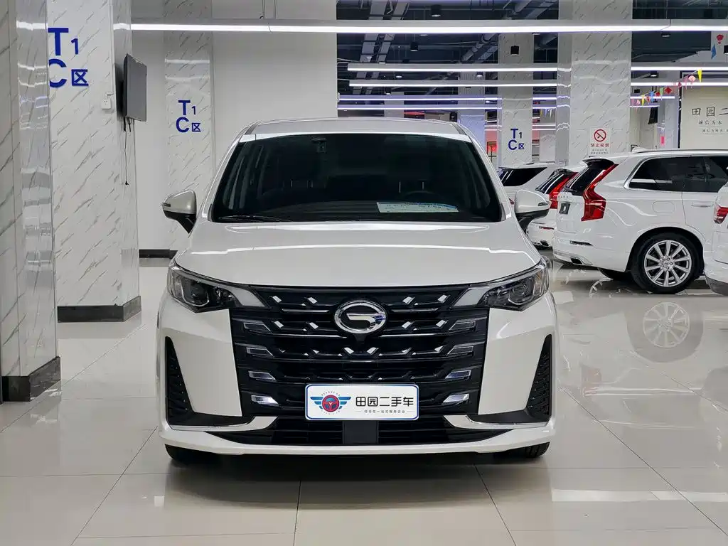 GAC Motor Trumpchi M6 — фото 2