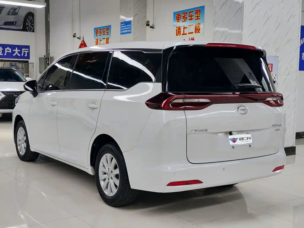 GAC Motor Trumpchi M6 — фото 4