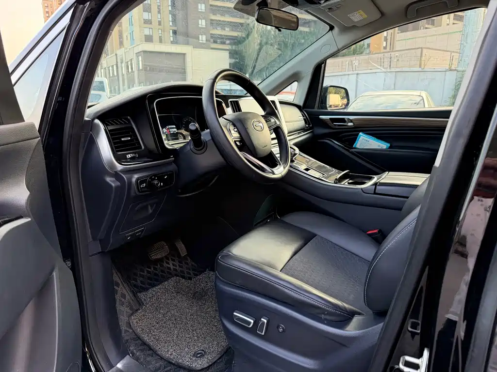 GAC Motor Trumpchi M8 — фото 9