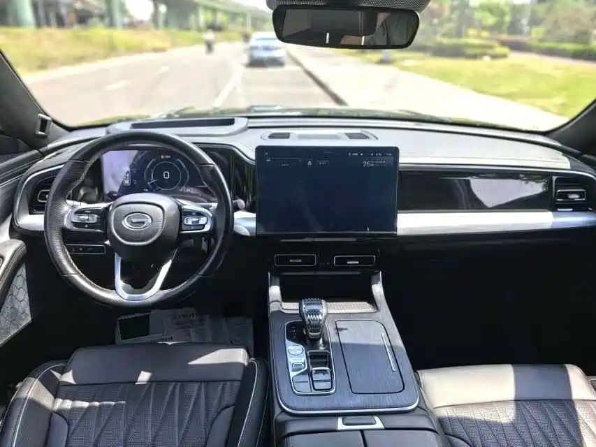 GAC Motor Trumpchi GS8 — фото 4
