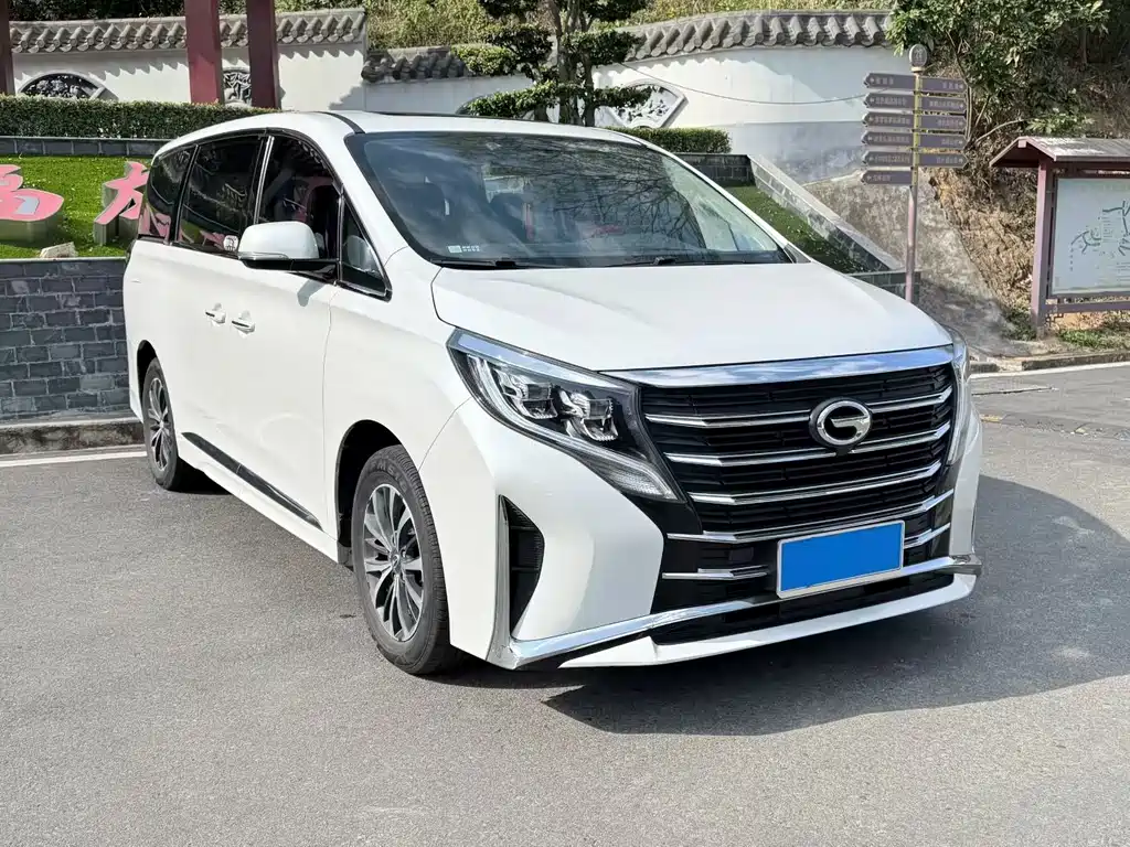 GAC Motor Trumpchi M8 — фото 3