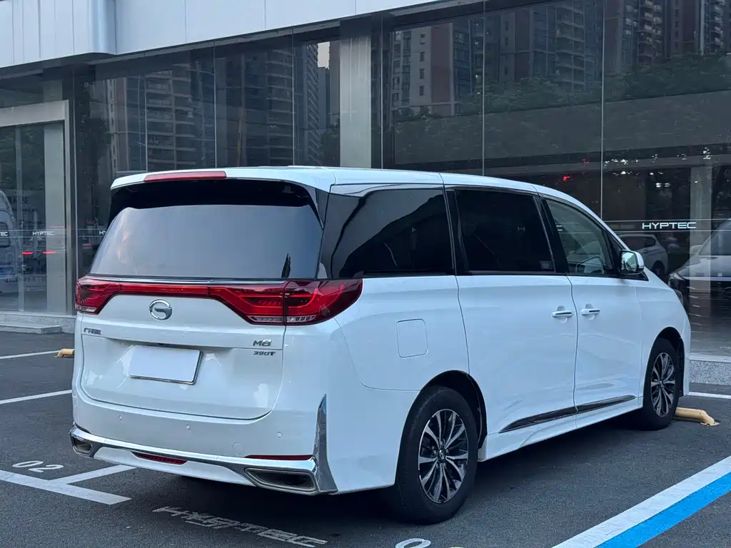 GAC Motor Trumpchi M8 — фото 11