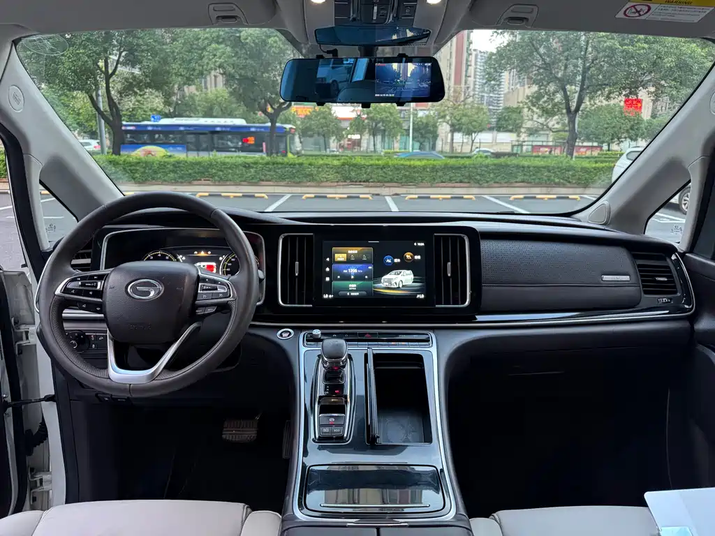 GAC Motor Trumpchi M8 — фото 7