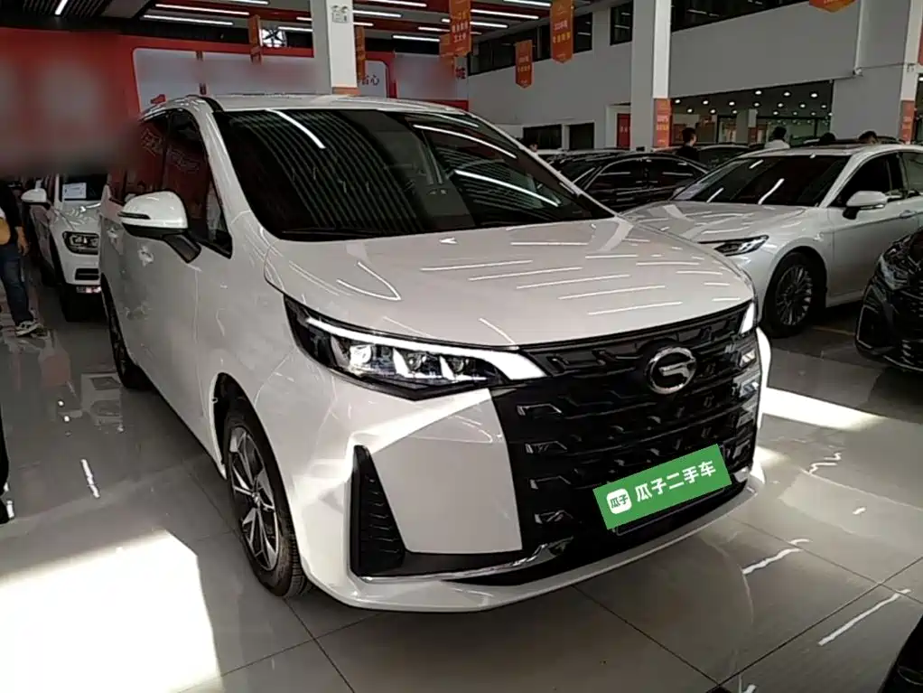 GAC Motor Trumpchi M6 — фото 4
