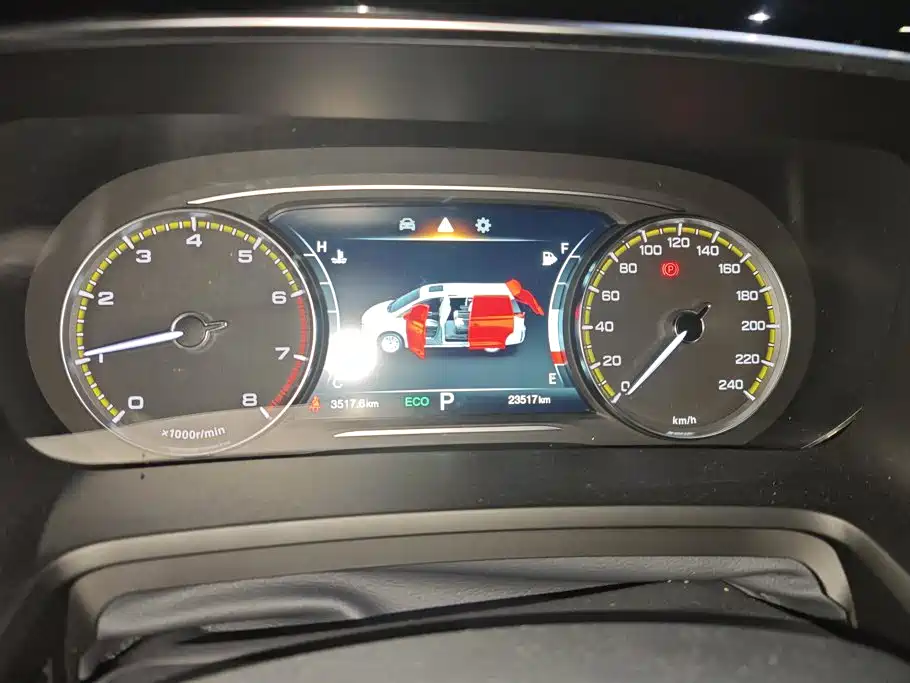 GAC Motor Trumpchi M8 — фото 14