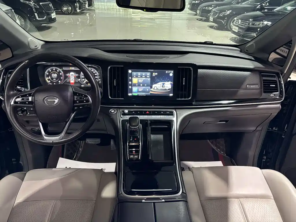 GAC Motor Trumpchi M8 — фото 14