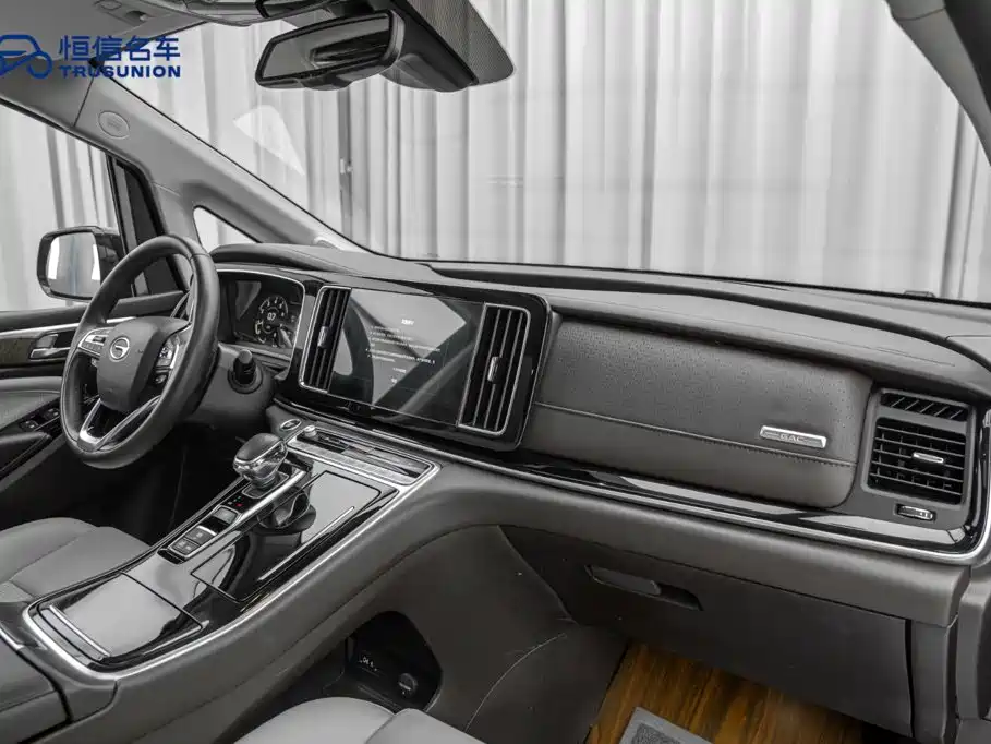 GAC Motor Trumpchi M8 — фото 14