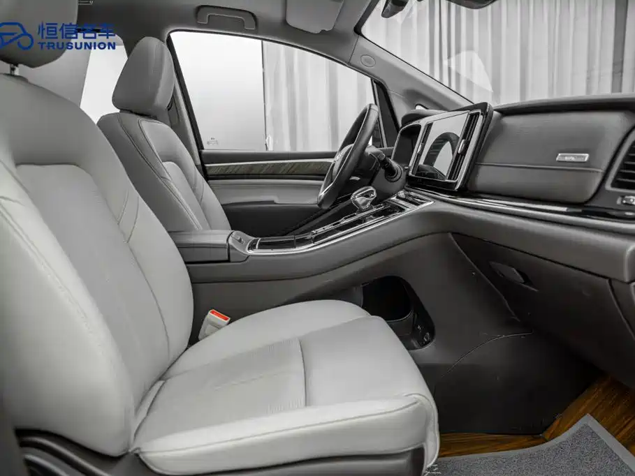 GAC Motor Trumpchi M8 — фото 15