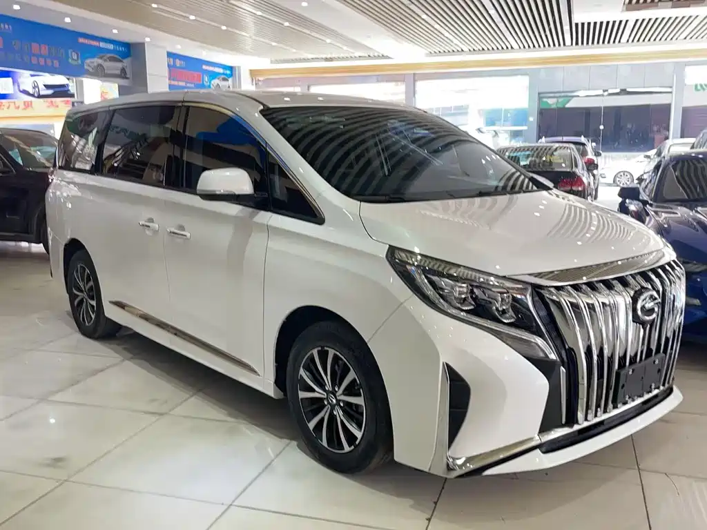 GAC Motor Trumpchi M8 — фото 2