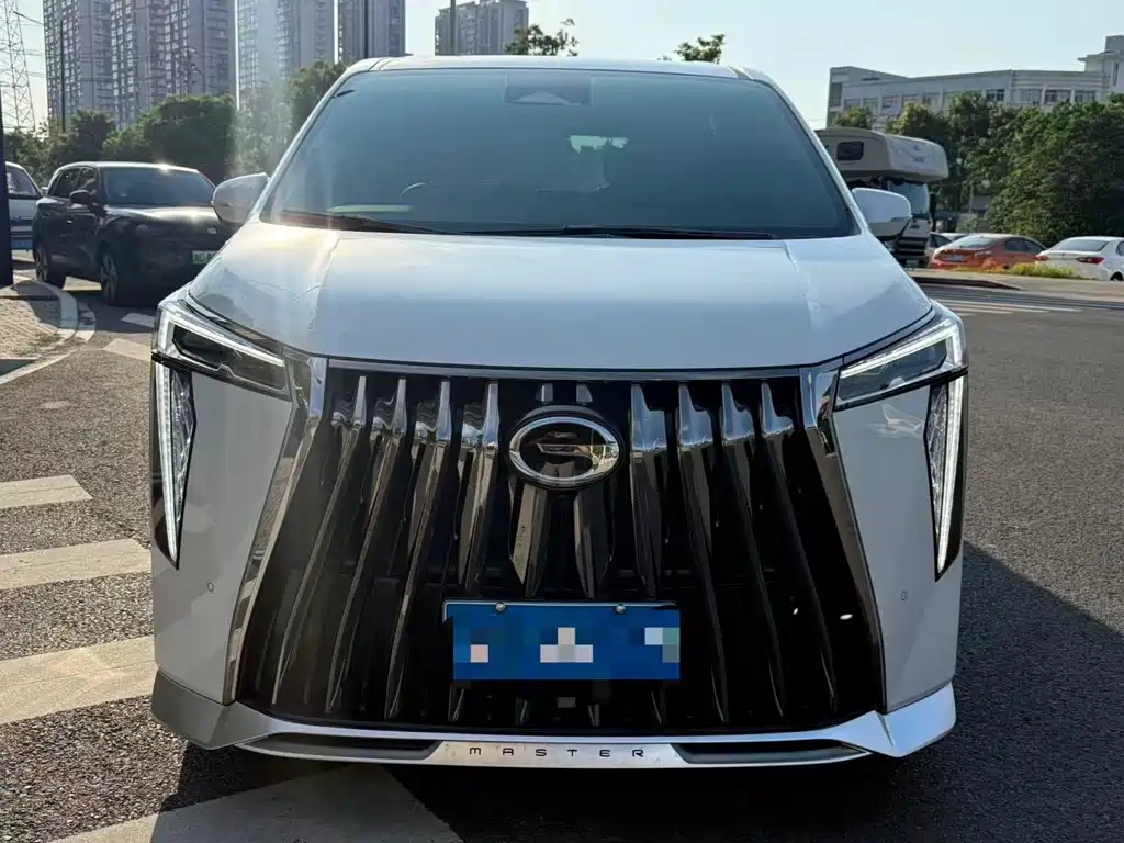 GAC Motor Trumpchi M8 — фото 2