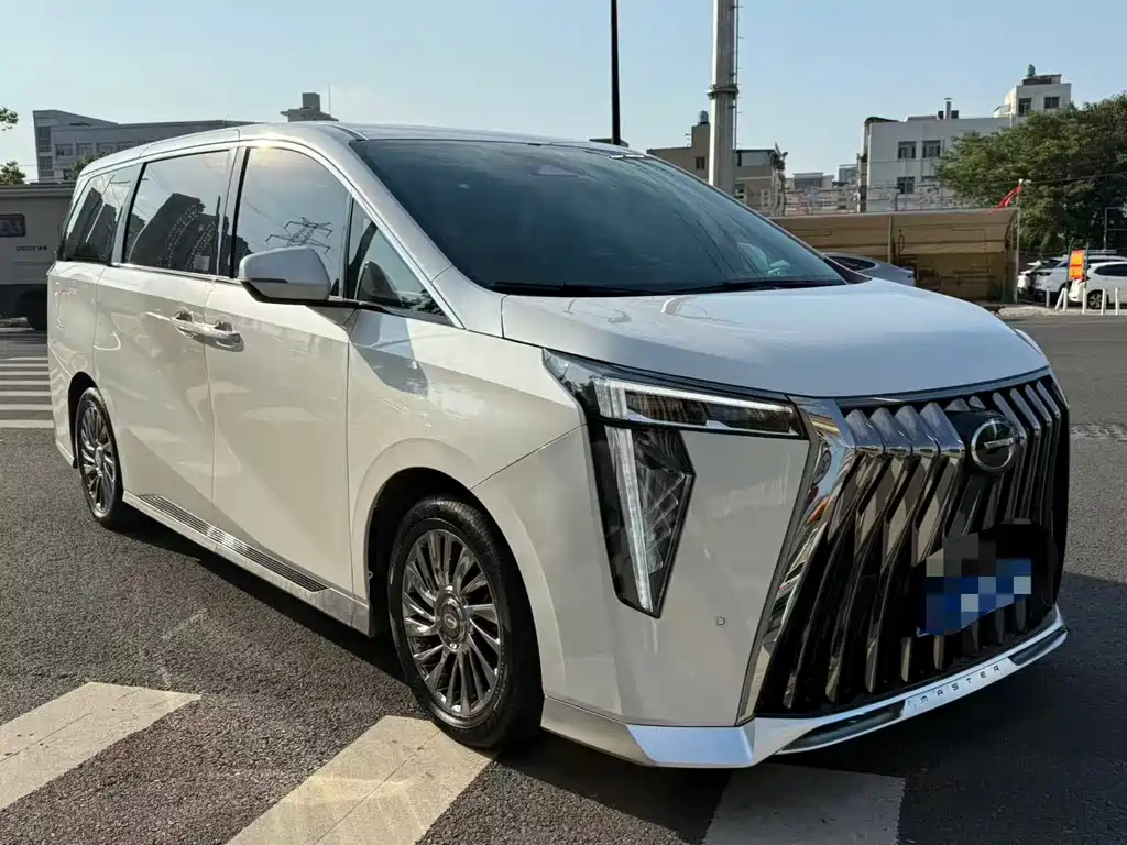 GAC Motor Trumpchi M8 — фото 3