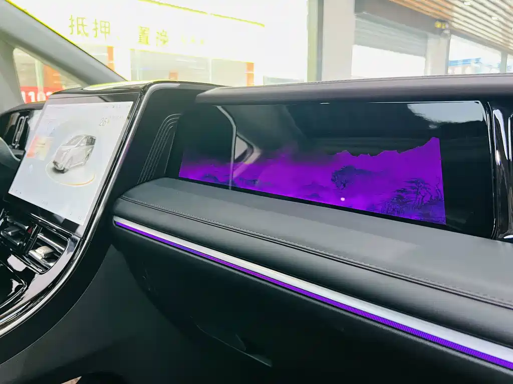 GAC Motor Trumpchi M8 — фото 11