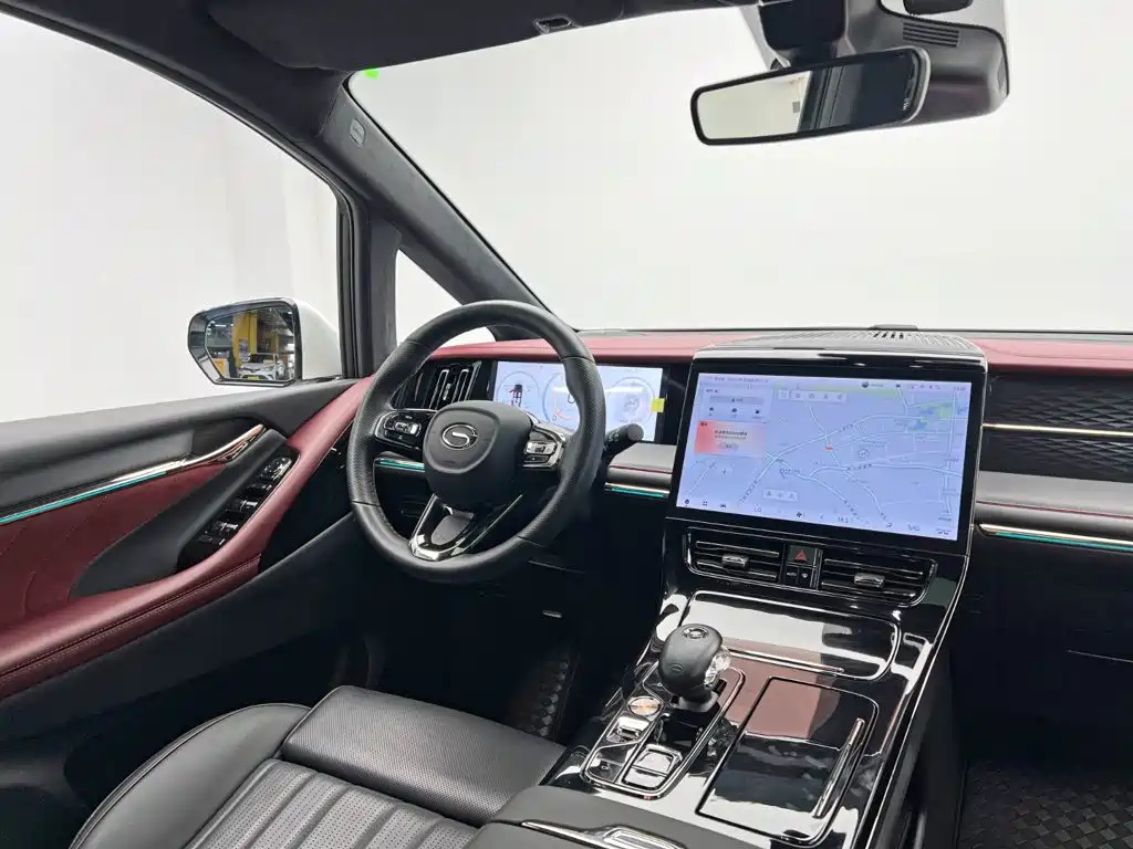 GAC Motor Trumpchi M8 — фото 24