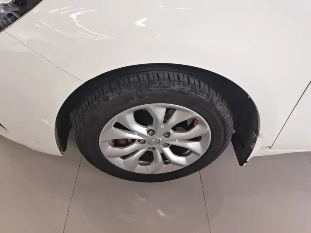 GAC Motor Trumpchi GA4 — фото 23