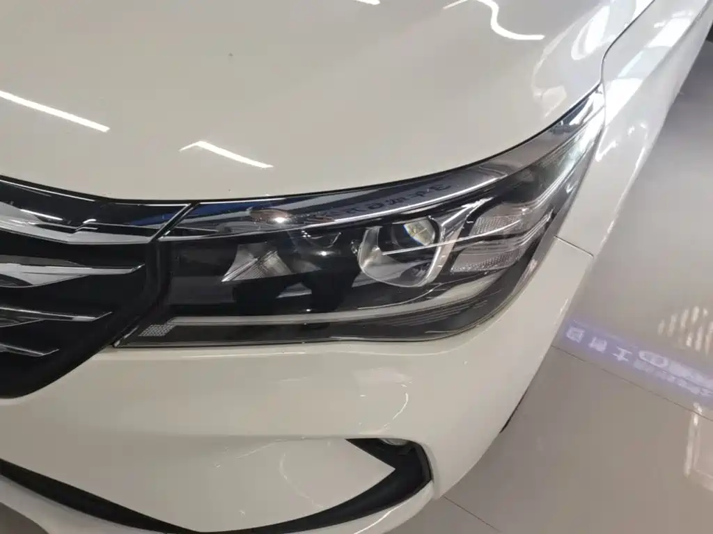 GAC Motor Trumpchi GA4 — фото 24