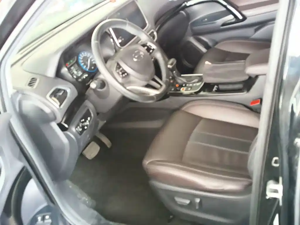 GAC Motor Trumpchi GS4 — фото 15