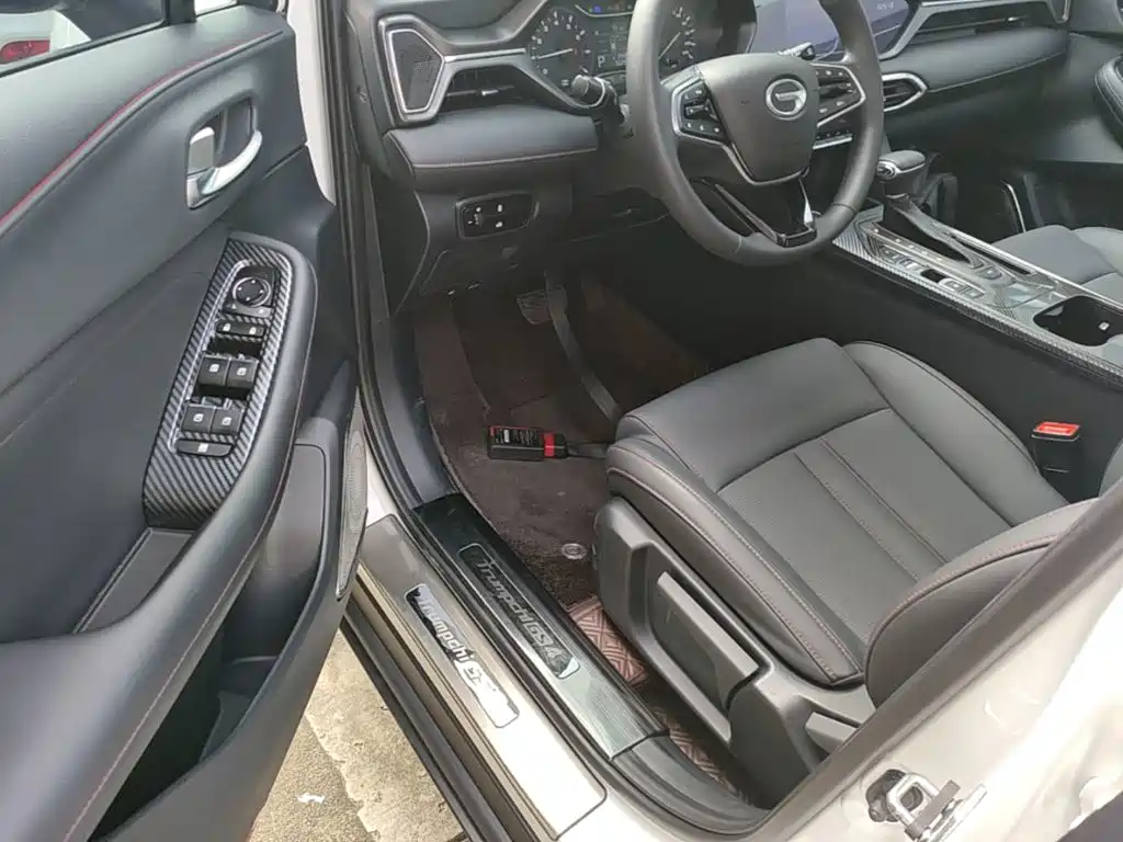 GAC Motor Trumpchi GS4 — фото 16