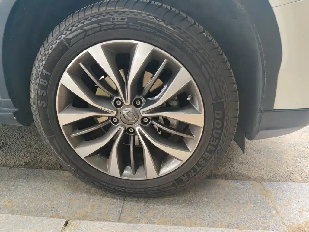 GAC Motor Trumpchi GS8 — фото 8